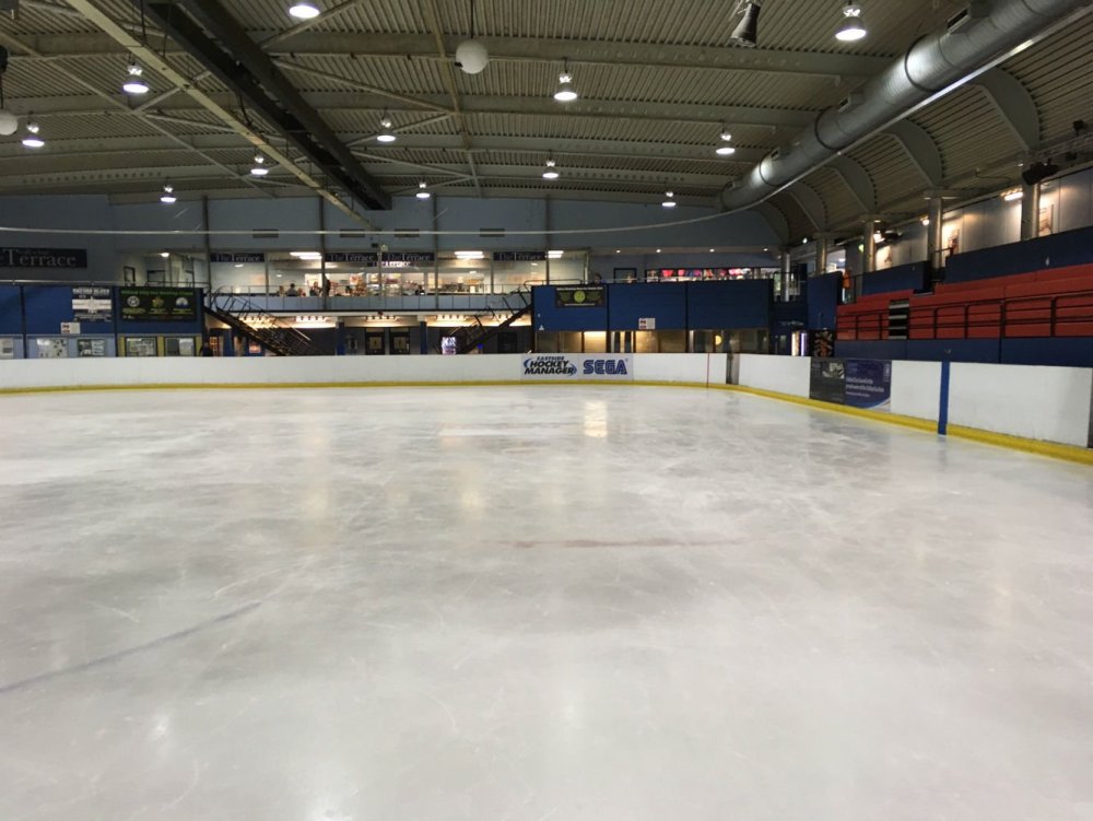 Ice Rink каток