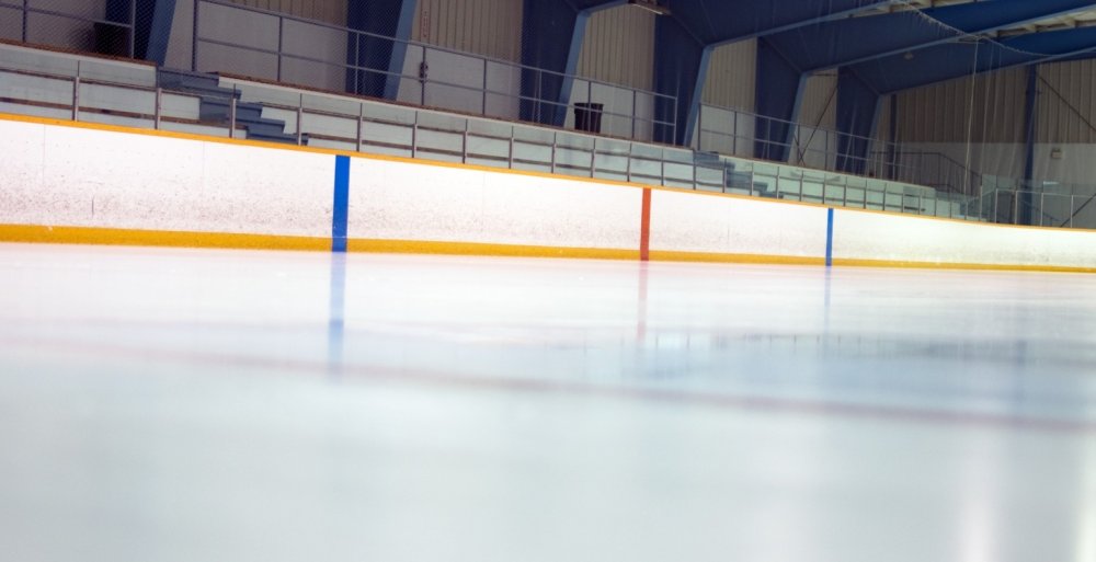 Хоккейный каток