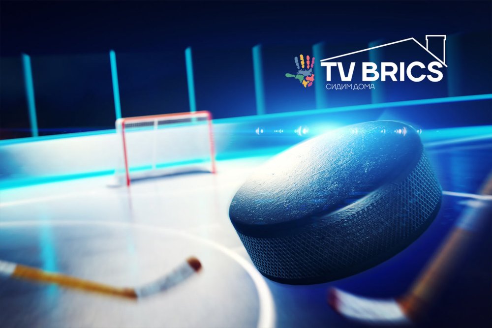 Шайба летит в ворота