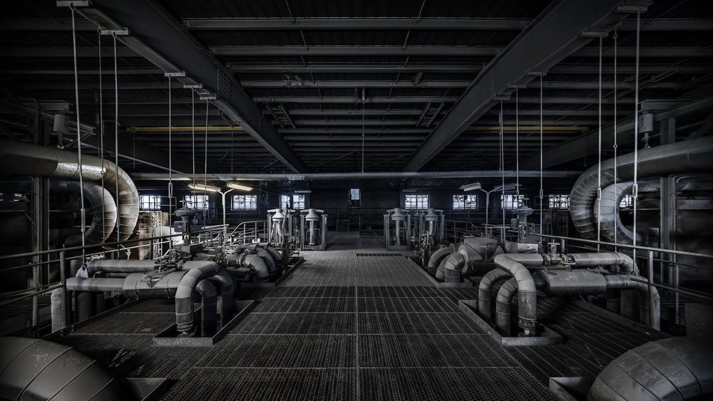 Фабрика и заводы интерьер