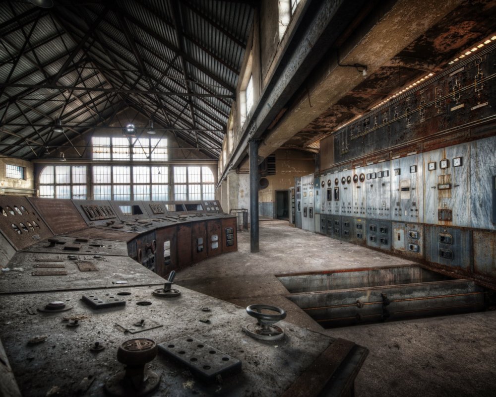 Старые заводы и фабрики