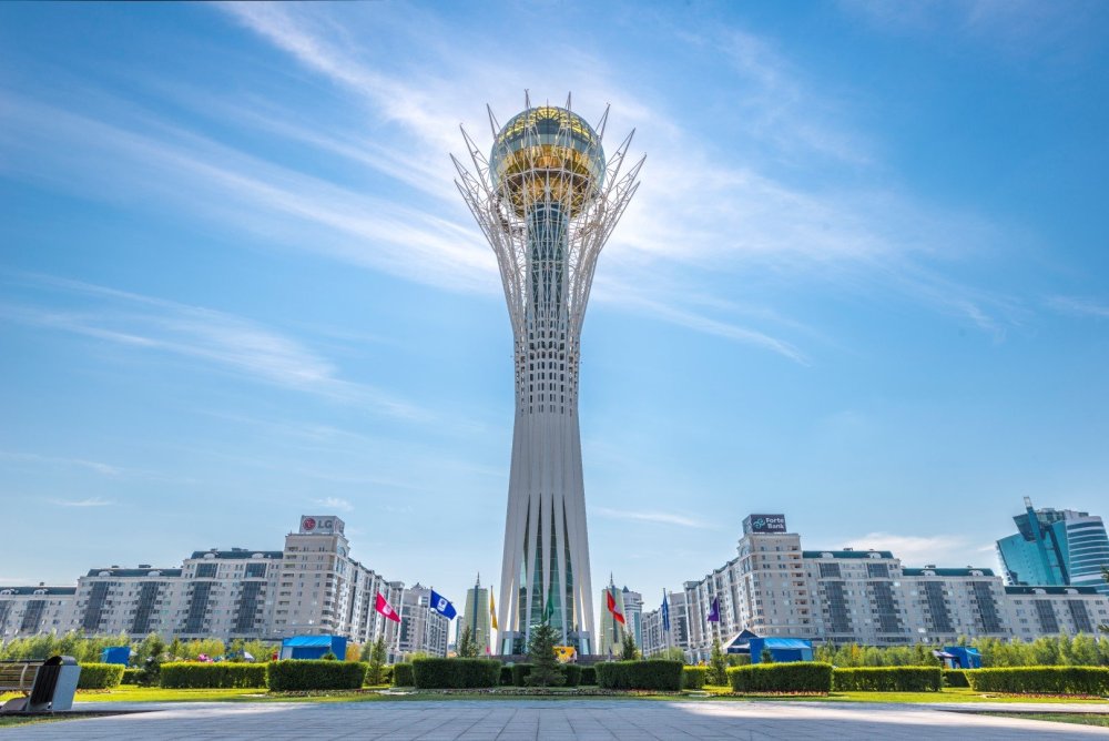 Монумент Астана-Байтерек (Астана)