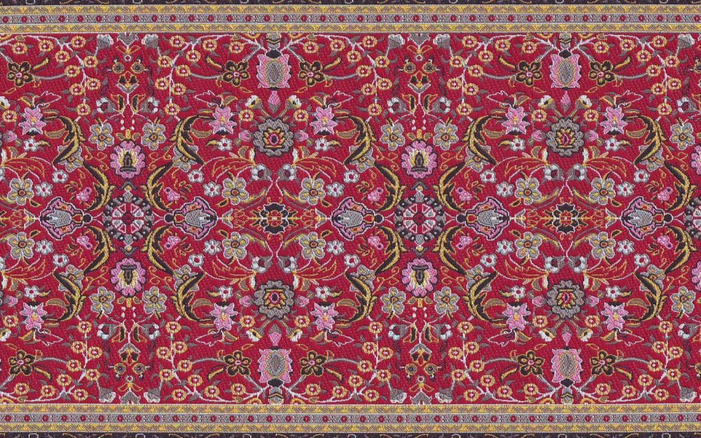 Ковер на стене