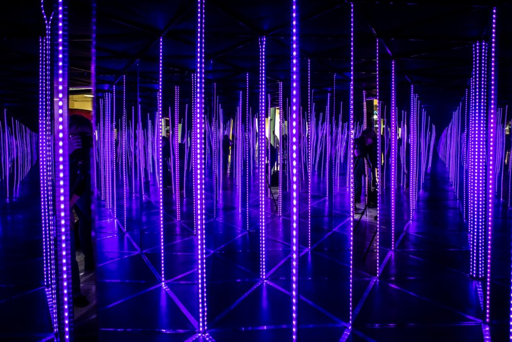 Зеркальный Лабиринт Авиапарк