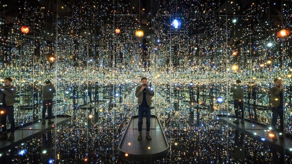 Yayoi Kusama Infinity Mirrors