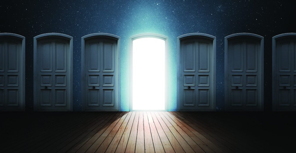 Открытые двери Минимализм