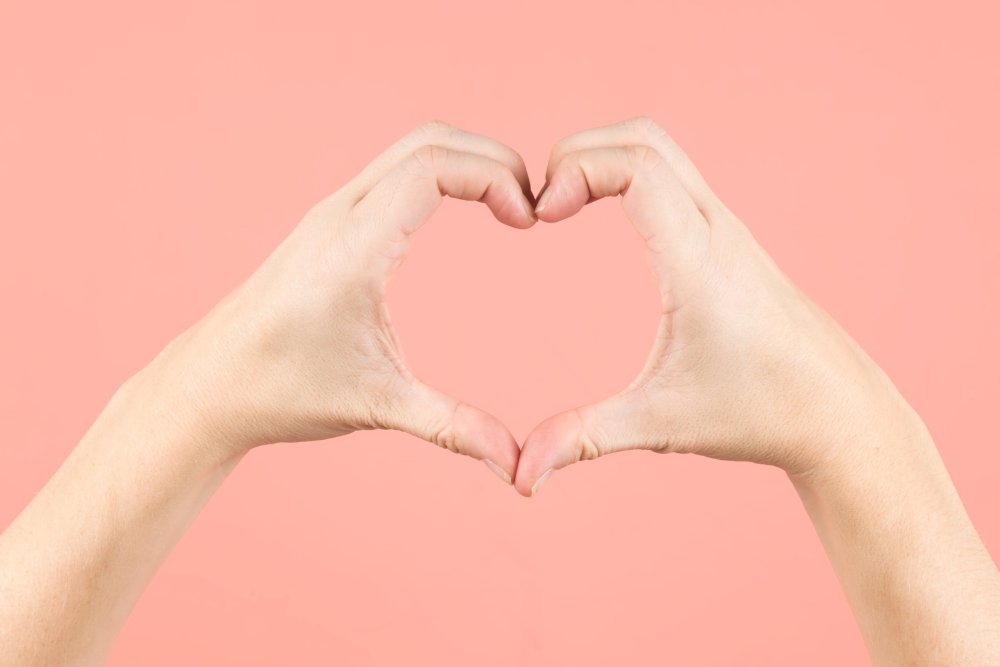 Сердечко из рук
