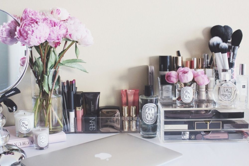 Декоративная косметика