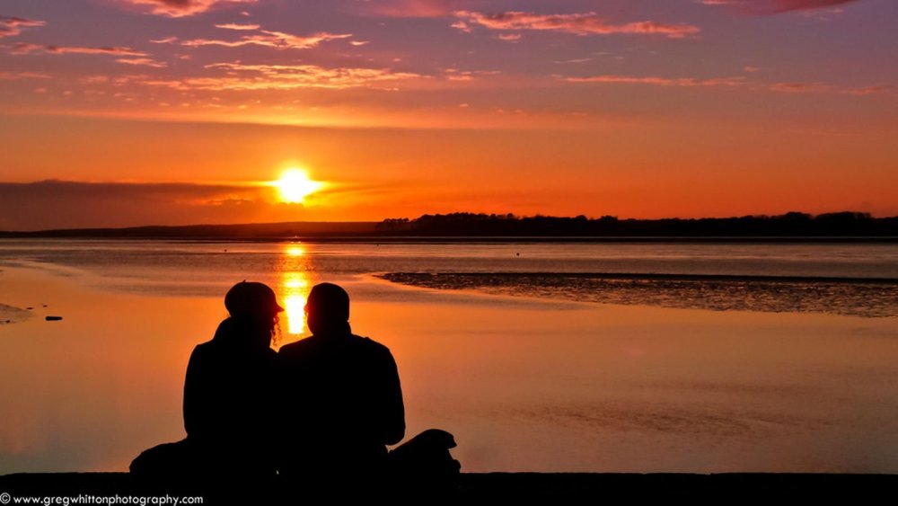 Двое на закате