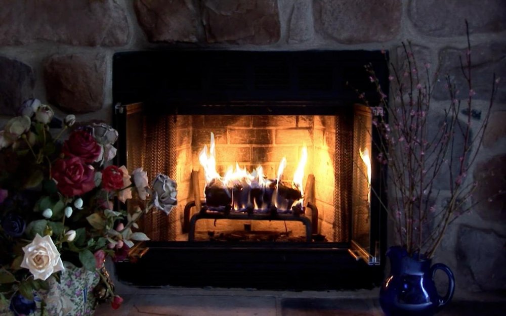 Комната с камином