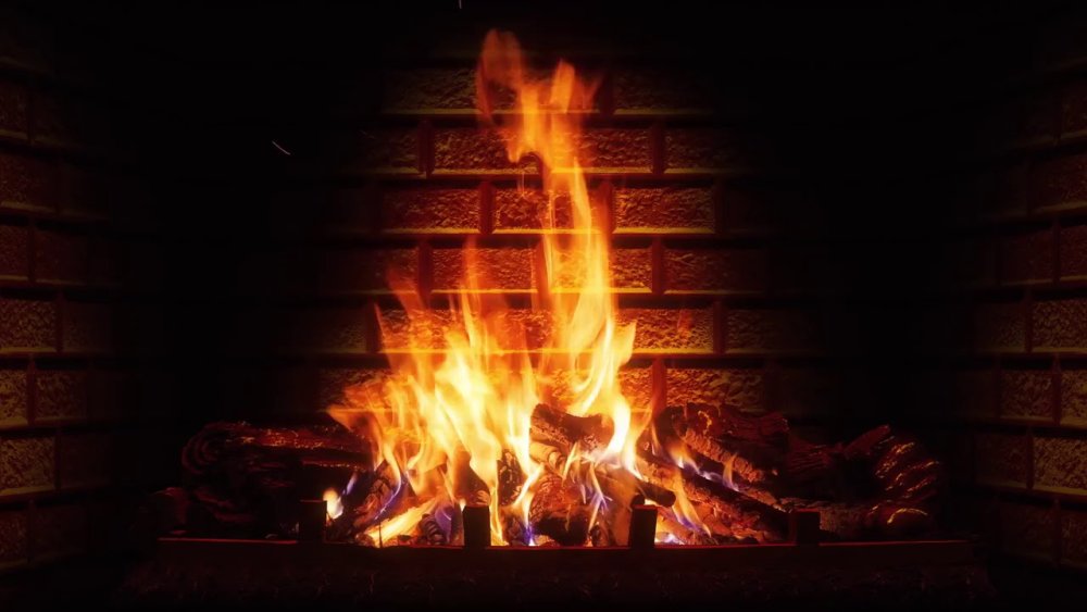 Горящие дрова