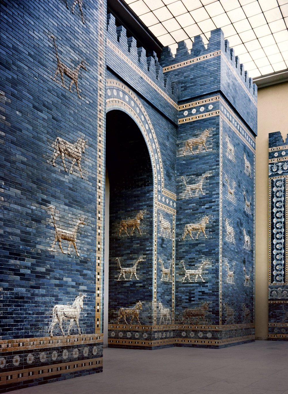 Ворота Богини Иштар в Берлине