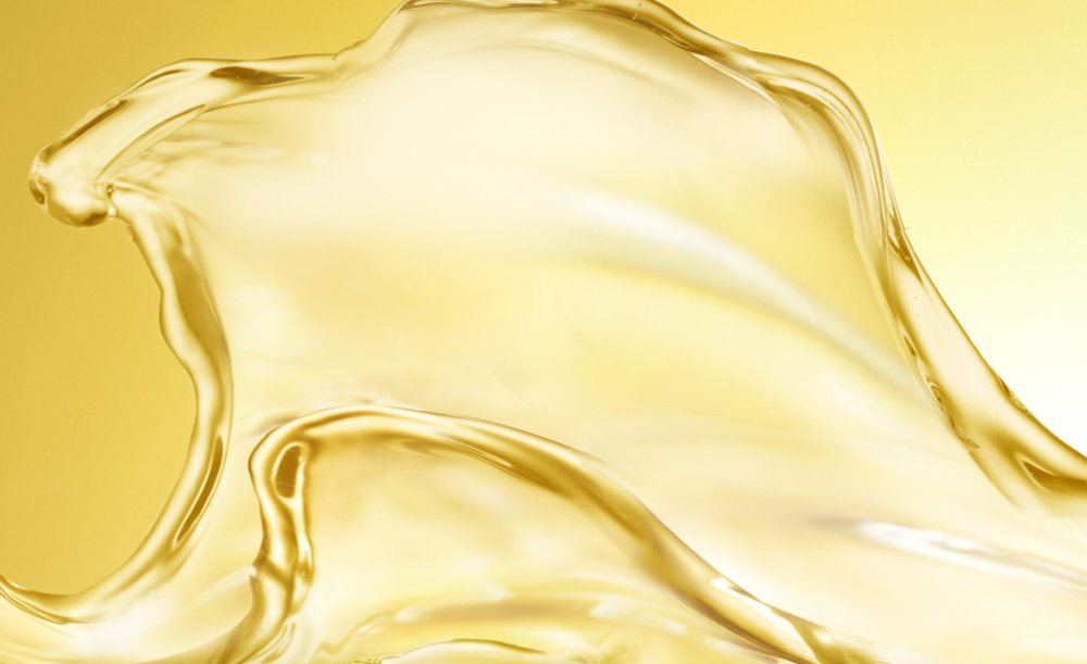 Брызги моторного масла