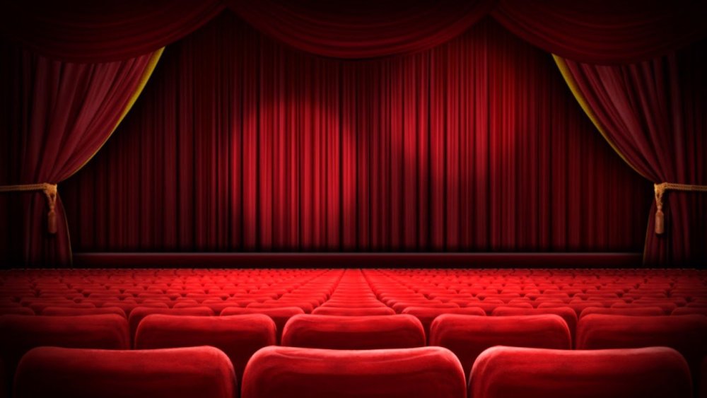 Театральный фон