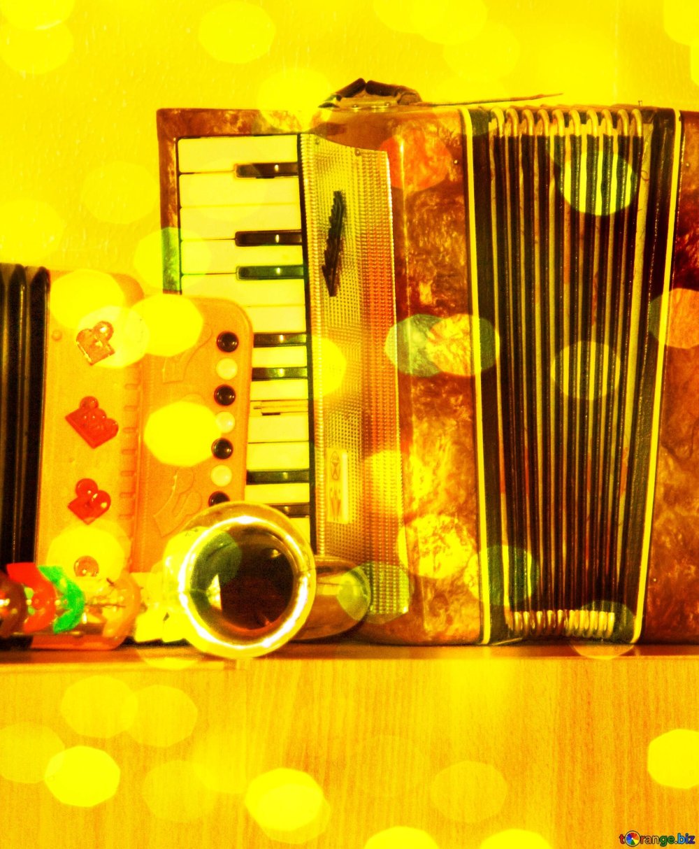 Саксофон и аккордеон