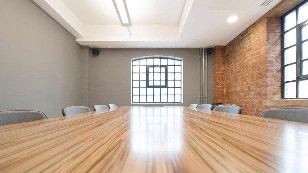 Интерьер пустой комнаты