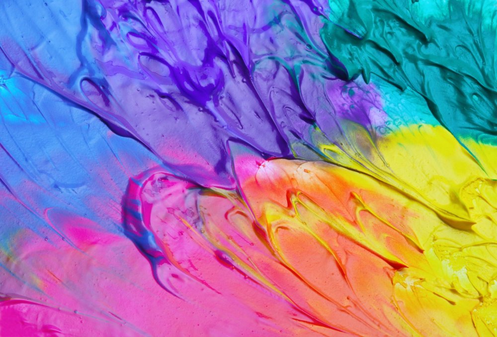 Яркие мазки краски