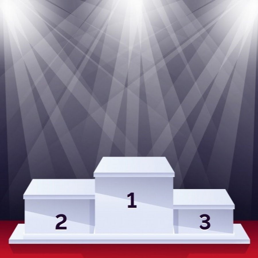 Подиум на белом фоне