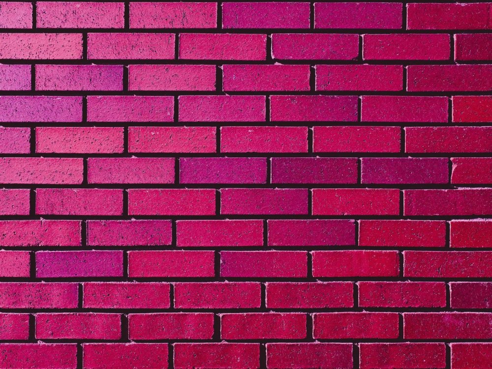 Кирпичная стена