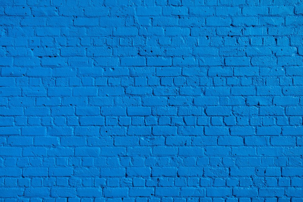 Голубая кирпичная стена