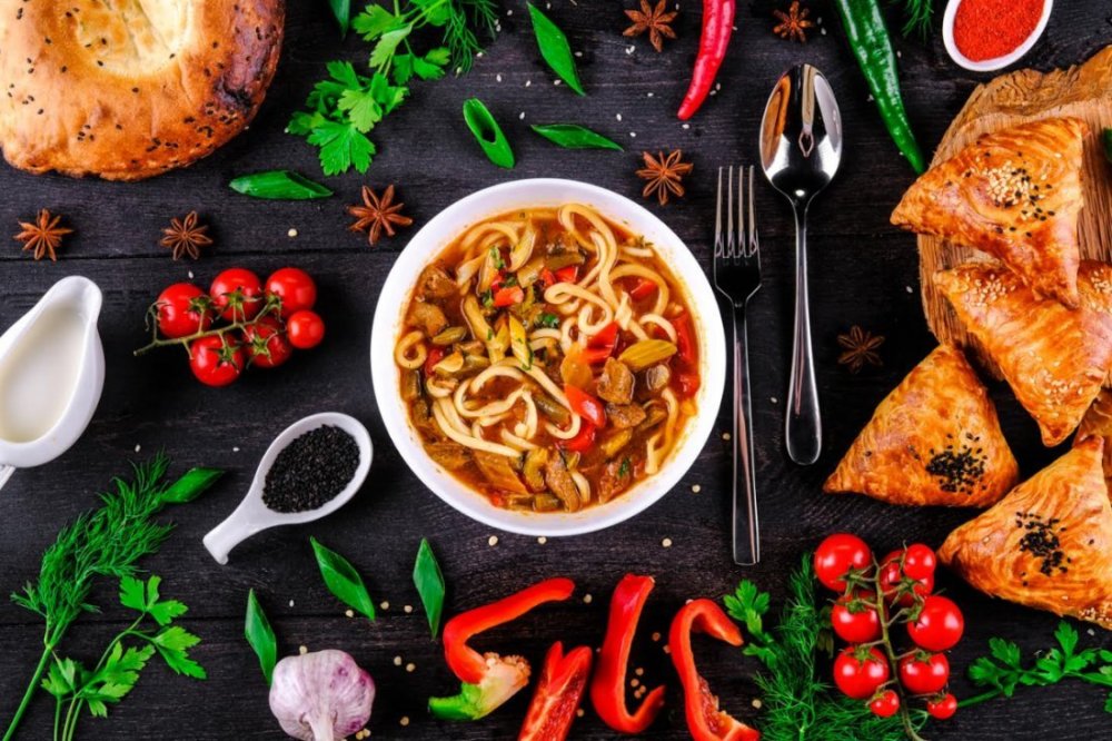 Шурпа, плов, манты, лагман