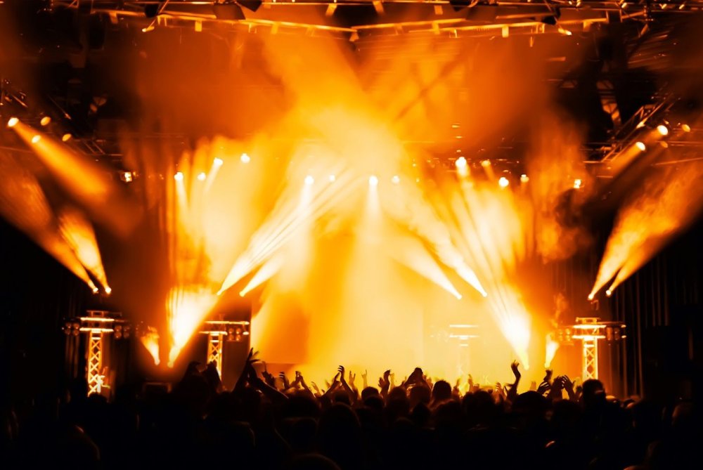 Сцена концерт