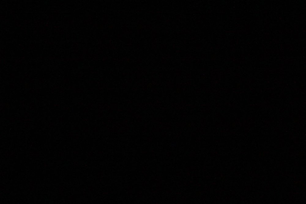 Чёрный фон без ничего