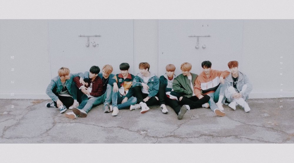 Шапка для твиттера Stray Kids