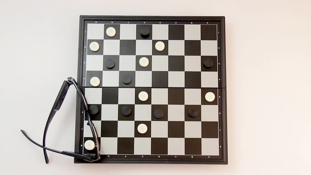 Чекерс шашки