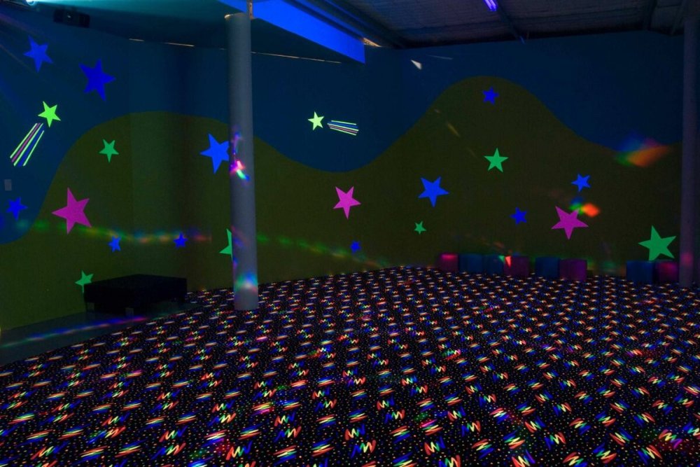 Космический треугольник