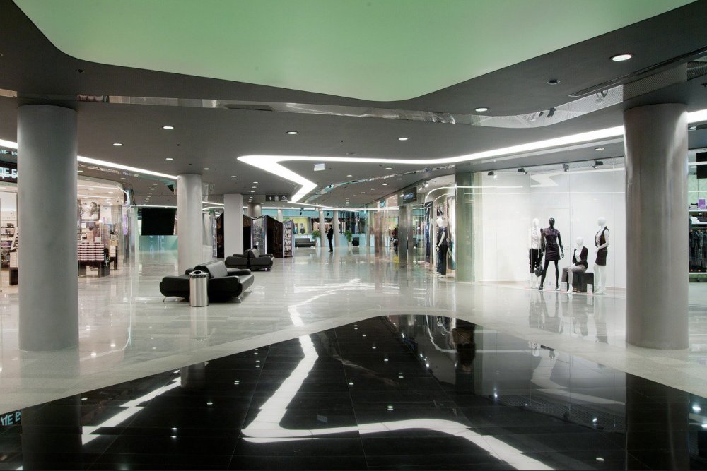 Коридор торгового центра