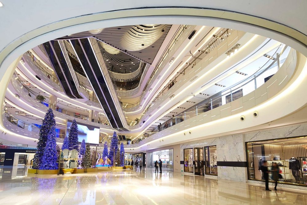 Коридор торгового центра