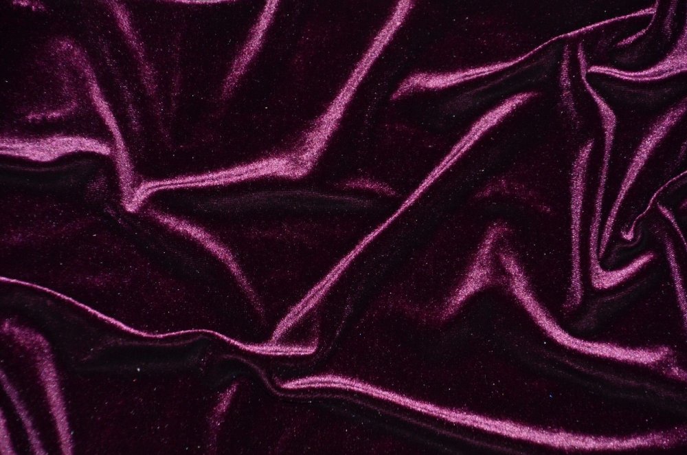 Королевский пурпур цвет