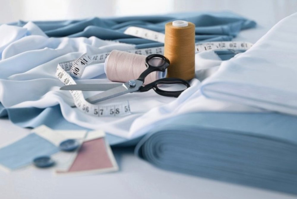 Ткань и нитки