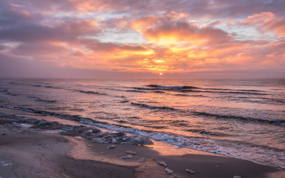 Закат на море