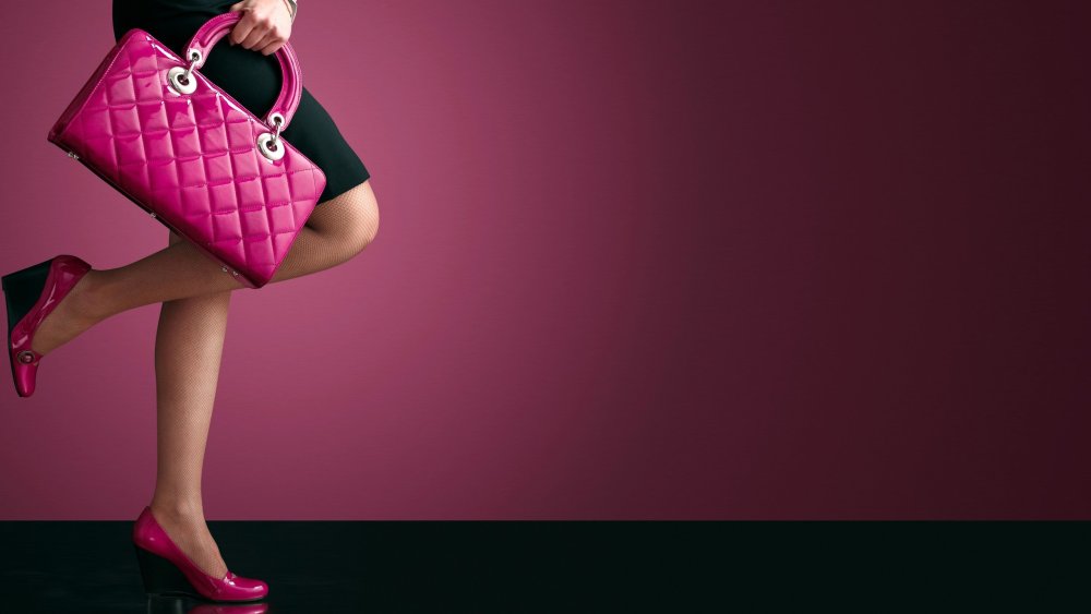 Стильный фон для магазина одежды