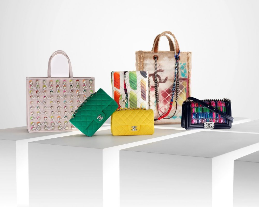 Много сумок