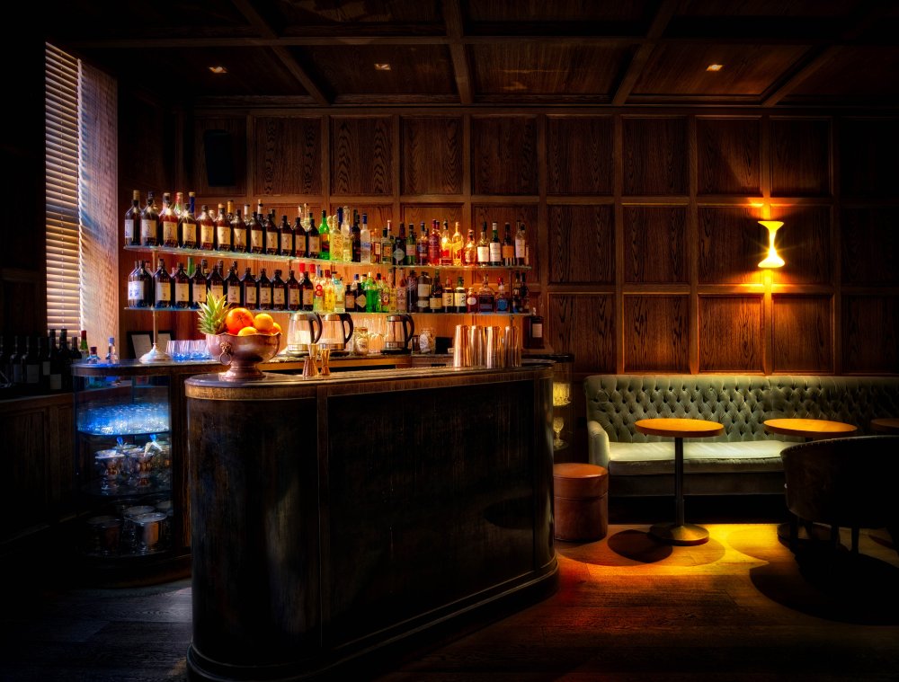 Задний фон бар