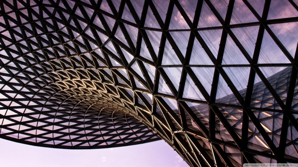 Сетчатые оболочки Нормана Фостера