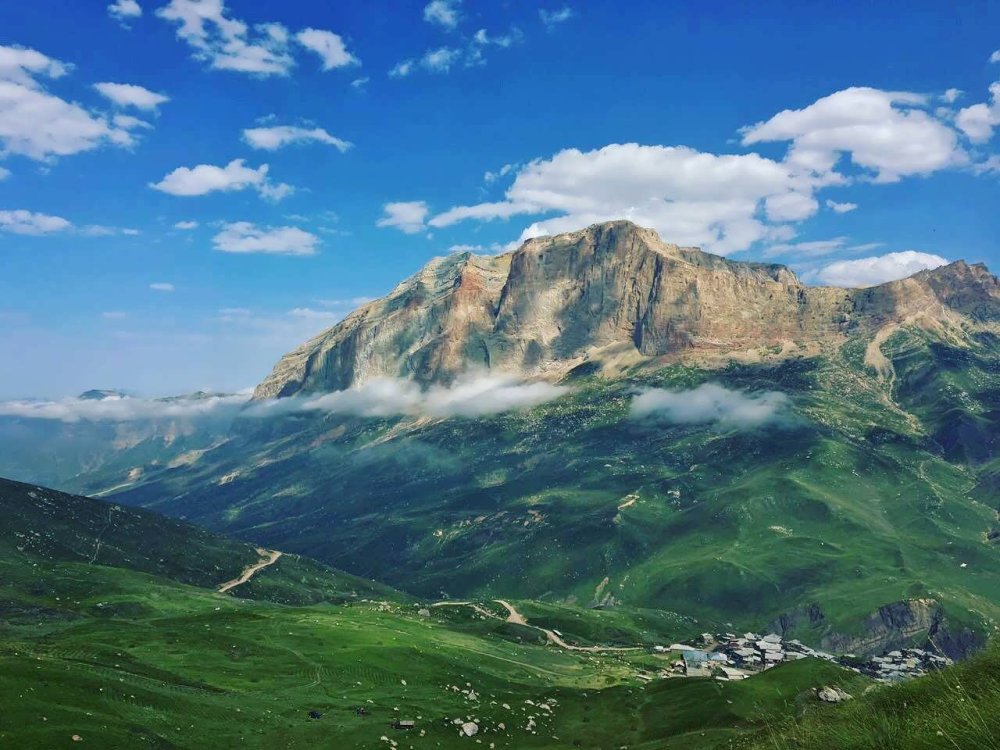 Горы Куруш Дагестан