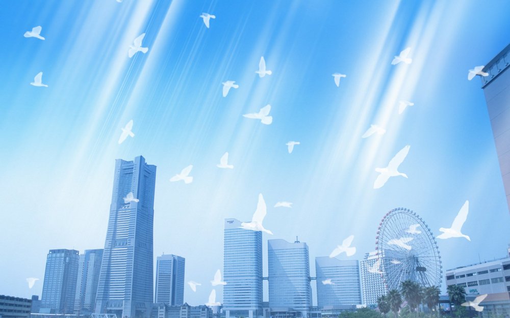 Город на фоне голубого неба