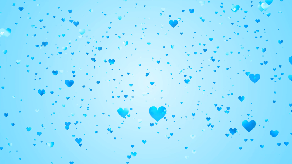 Голубое сердечко на белом фоне