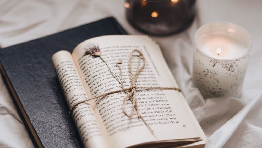 Обои на рабочий стол книги