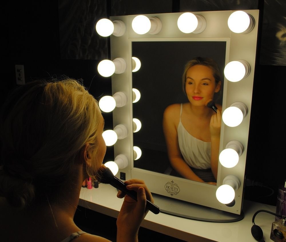 Зеркало для парикмахерской