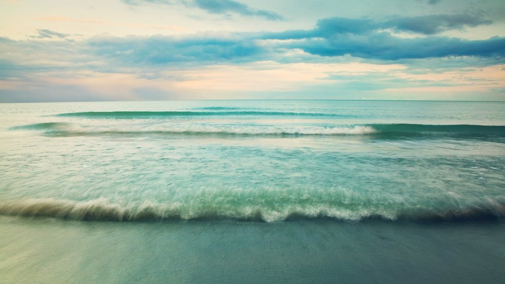 Спокойное Лазурное море