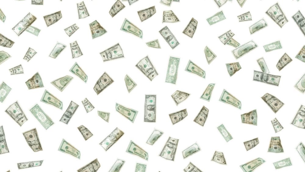 Деньги на зеленом фоне