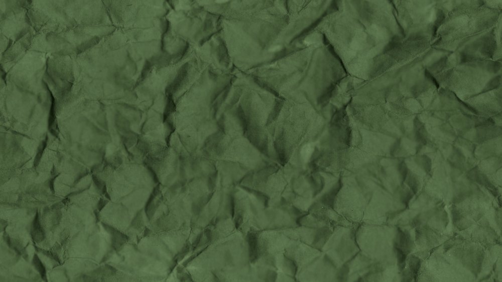Зеленая мятая бумага