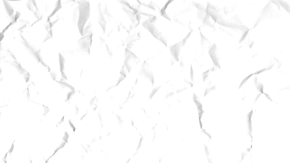Белая мятая бумага