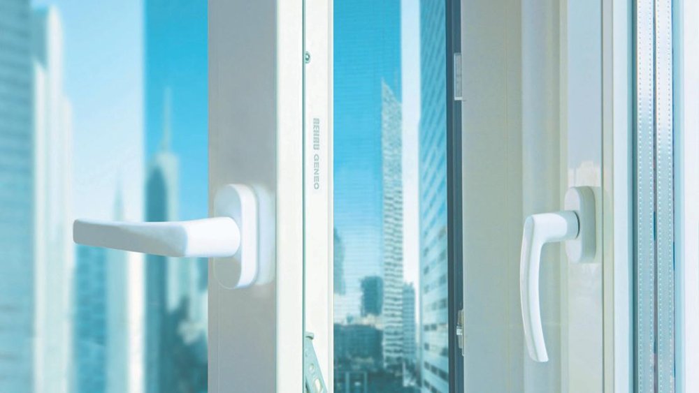 Солнечное стекло