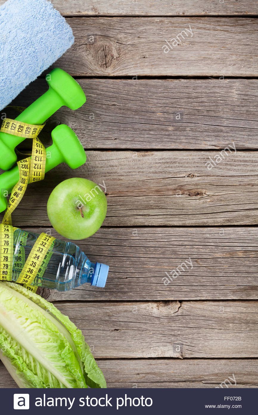 Фитнес инвентарь фон вертикальный